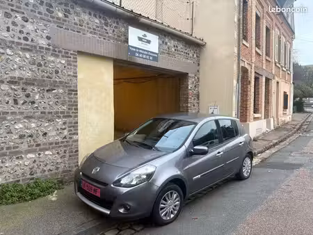 Renault Clio 1.2 75
