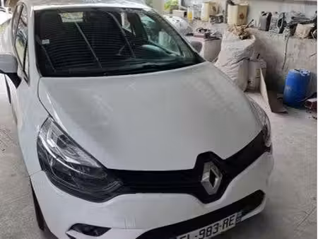 Renault Clio 1.2 75
