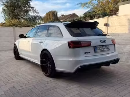 Audi A6 RS6 V8 4.0 TFSI 560 quattro