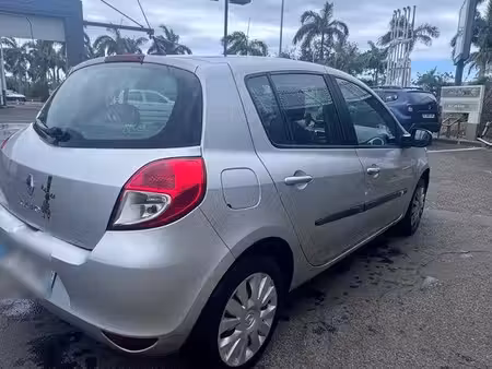 Renault Clio 1.2 75