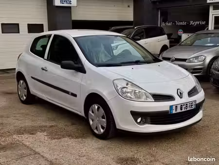 Renault Clio 1.2 75