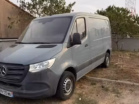 Mercedes-Benz Sprinter 114
