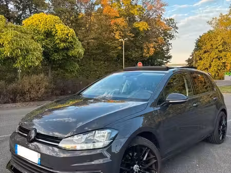 Volkswagen Golf 1.0 TSI 115