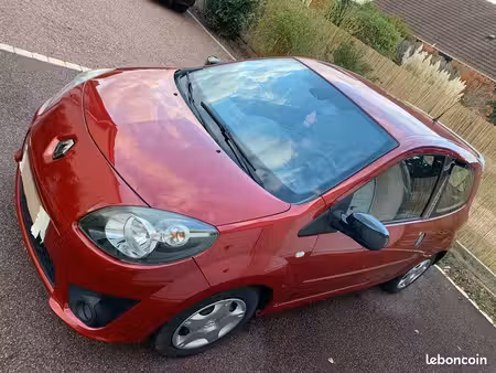 Renault Twingo 1.2 75