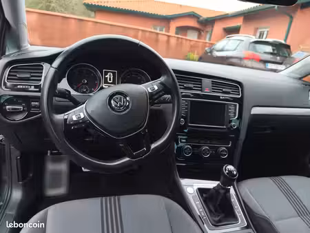 Volkswagen Golf 2.0 TDI 150