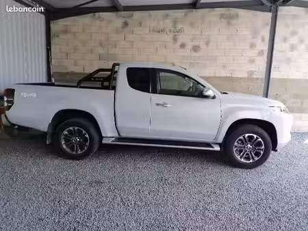 Mitsubishi L200 2.2 150 4x4