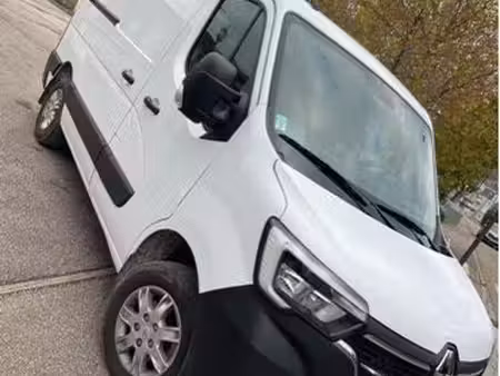 Renault Master 2.3 dCi 180