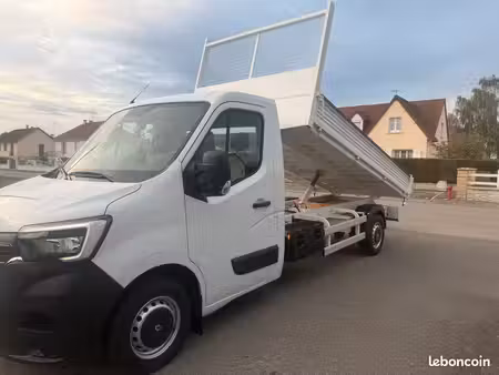 Renault Master 2.3 dCi 135