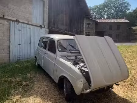 Renault R4 4L