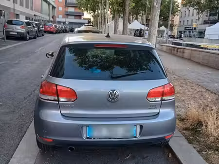 Volkswagen Golf 1.6 TDI 105