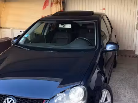 Volkswagen Golf 2.0 TDI 140