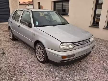 Volkswagen Golf VR6 V6 2.9 190 4Motion