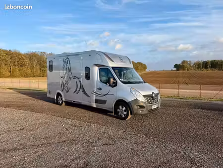 Renault Master 2.3