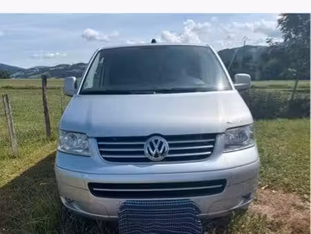 Volkswagen Transporter T5 2.5 TDI 130