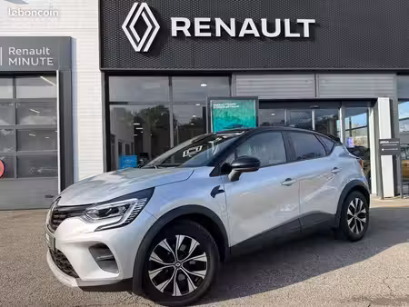 Renault Captur E-Tech 1.6 145 Evolution