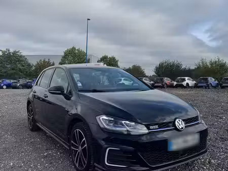 Volkswagen Golf GTE 1.4 204