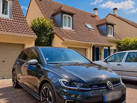 Volkswagen Golf GTE 1.4 204