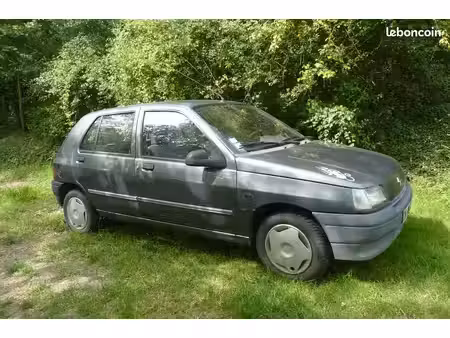 Renault Clio RN