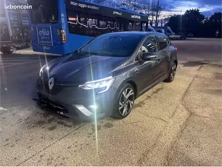 Renault Clio 1.3 TCe 130 RS Line