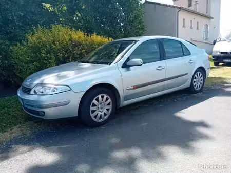 Renault Laguna 1.9 dCi 120