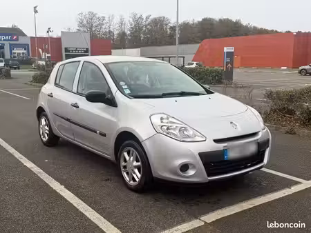 Renault Clio 1.2 75