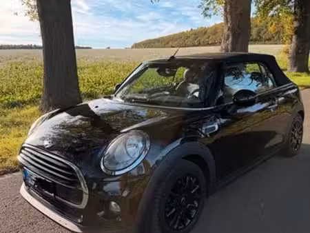 Mini Cabrio Cooper 1.5 136
