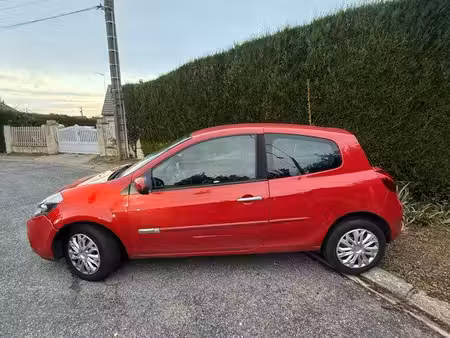 Renault Clio 1.2 75