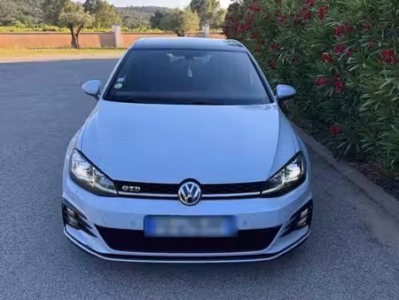 Volkswagen Golf GTD 2.0 TDI 184