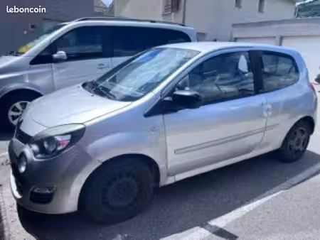 Renault Twingo dCi 75 Initiale