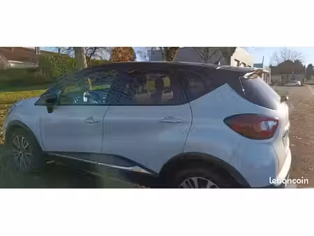 Renault Captur 1.3 TCe 150 Initiale Paris