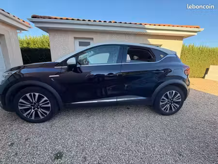 Renault Captur E-Tech 1.6 160 Initiale