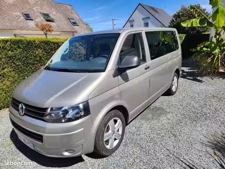 Volkswagen Transporter T5 2.0 TDI 140