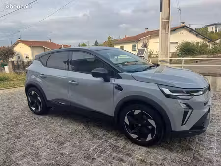 Renault Captur E-Tech 1.6 145