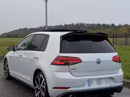 Volkswagen Golf GTI 2.0 Performance
