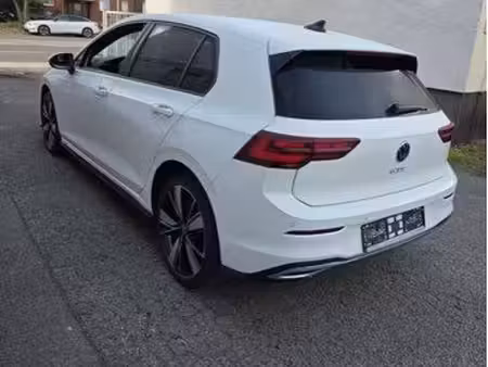 Volkswagen Golf GTE 1.4 245