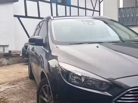 Ford Focus 1.0 125