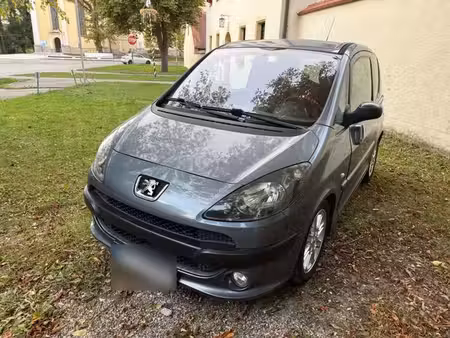 Peugeot 1007 