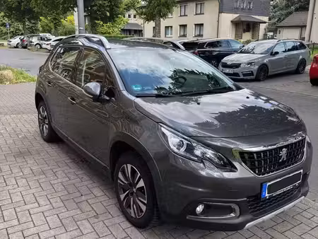 Peugeot 2008 1.2 110 Allure