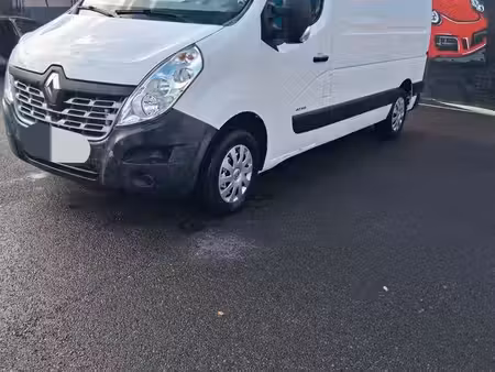 Renault Master 2.3 dCi 125