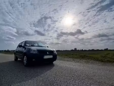 Renault Clio 1.2 75