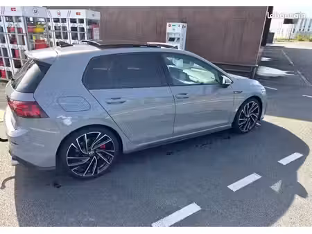 Volkswagen Golf GTI 2.0 245