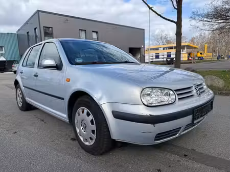 Volkswagen Golf 1.4