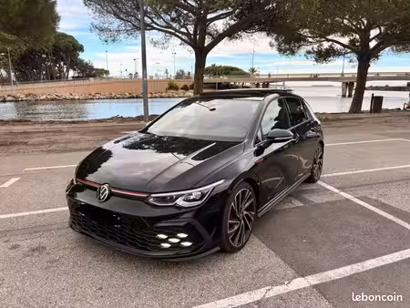 Volkswagen Golf GTI 2.0 245