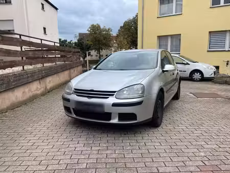Volkswagen Golf 1.4 75