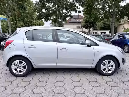 Opel Corsa 1.4 87 Edition