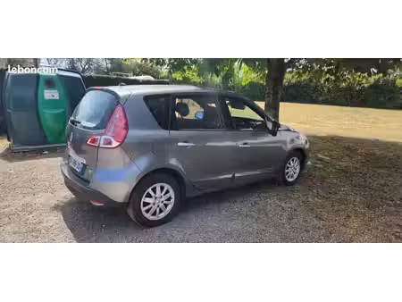Renault Scénic dCi 130