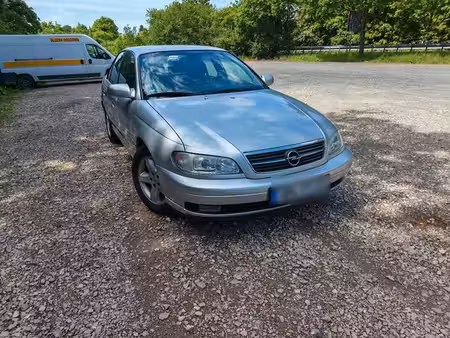 Opel Omega 2.2 144 Elegance