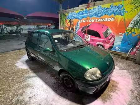 Renault Clio 1.4 98
