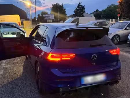 Volkswagen Golf GTI 2.0 TSI 245 Performance