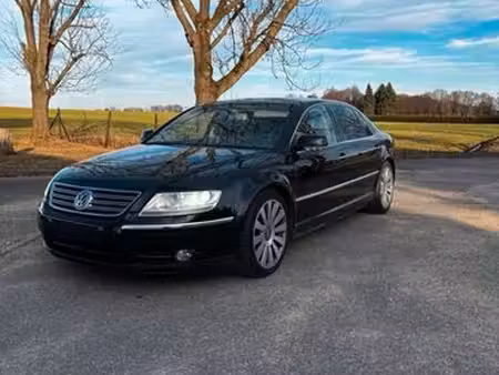 Volkswagen Phaeton V8 4.2 335